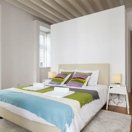 Chiado Premium By Homing Daire Lisboa